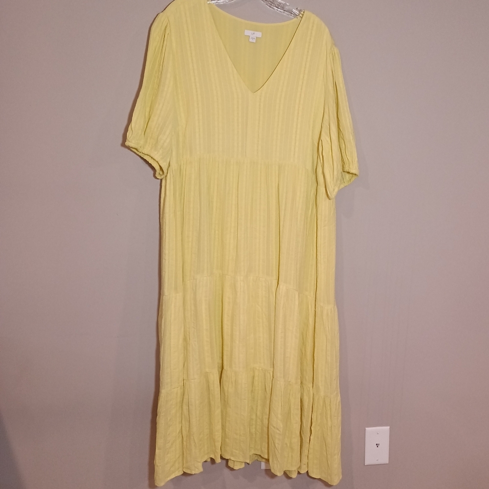 J. Jill Women's Jacquard V-Neck Tiered Midi Dress Size XL Yellow - Picture 2 of 7